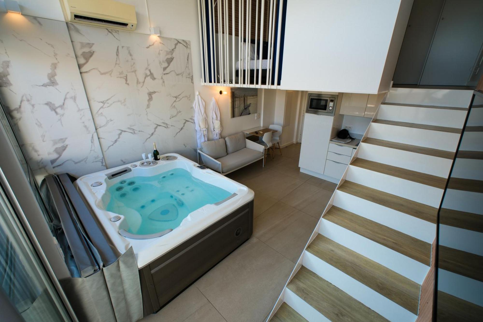 Apartment Bono Jacuzzi & Saint-Laurent-du-Var